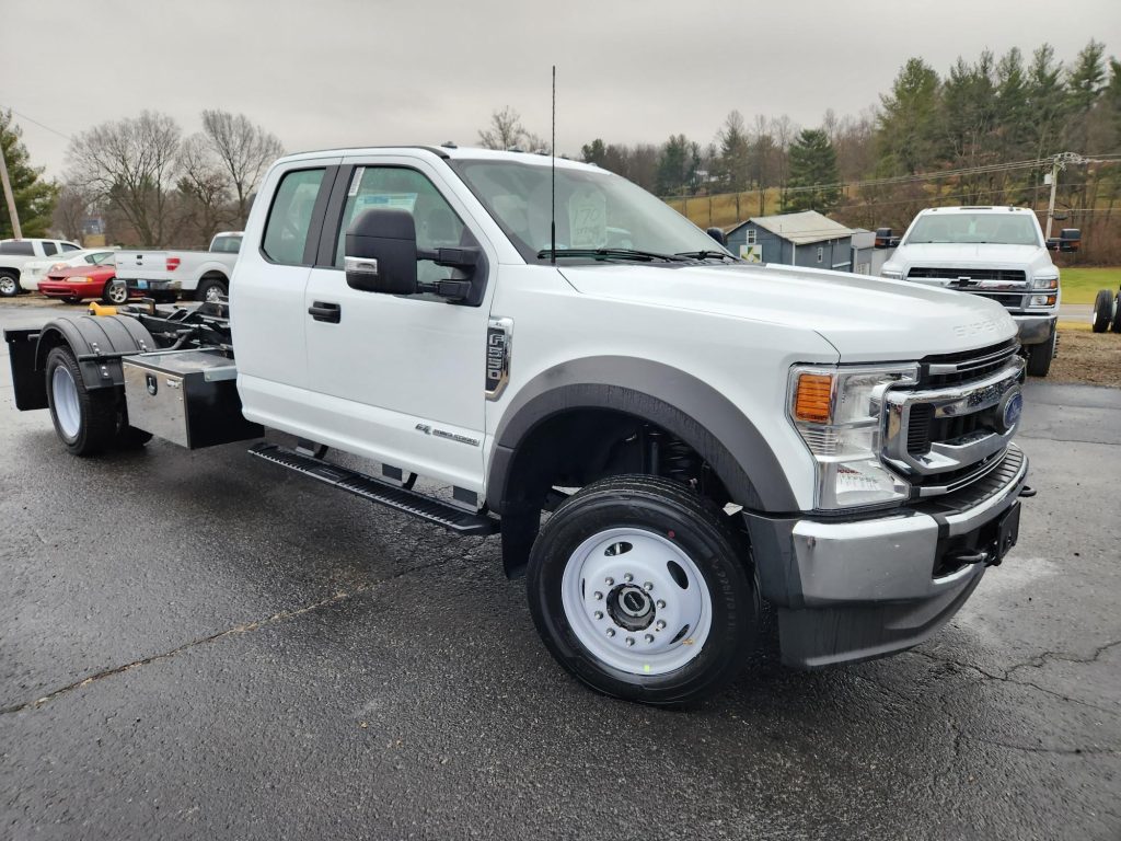 2022 Ford F550 Ext Cab 4x4 Hooklift **SOLD** - Tipton Sales & Parts, Inc