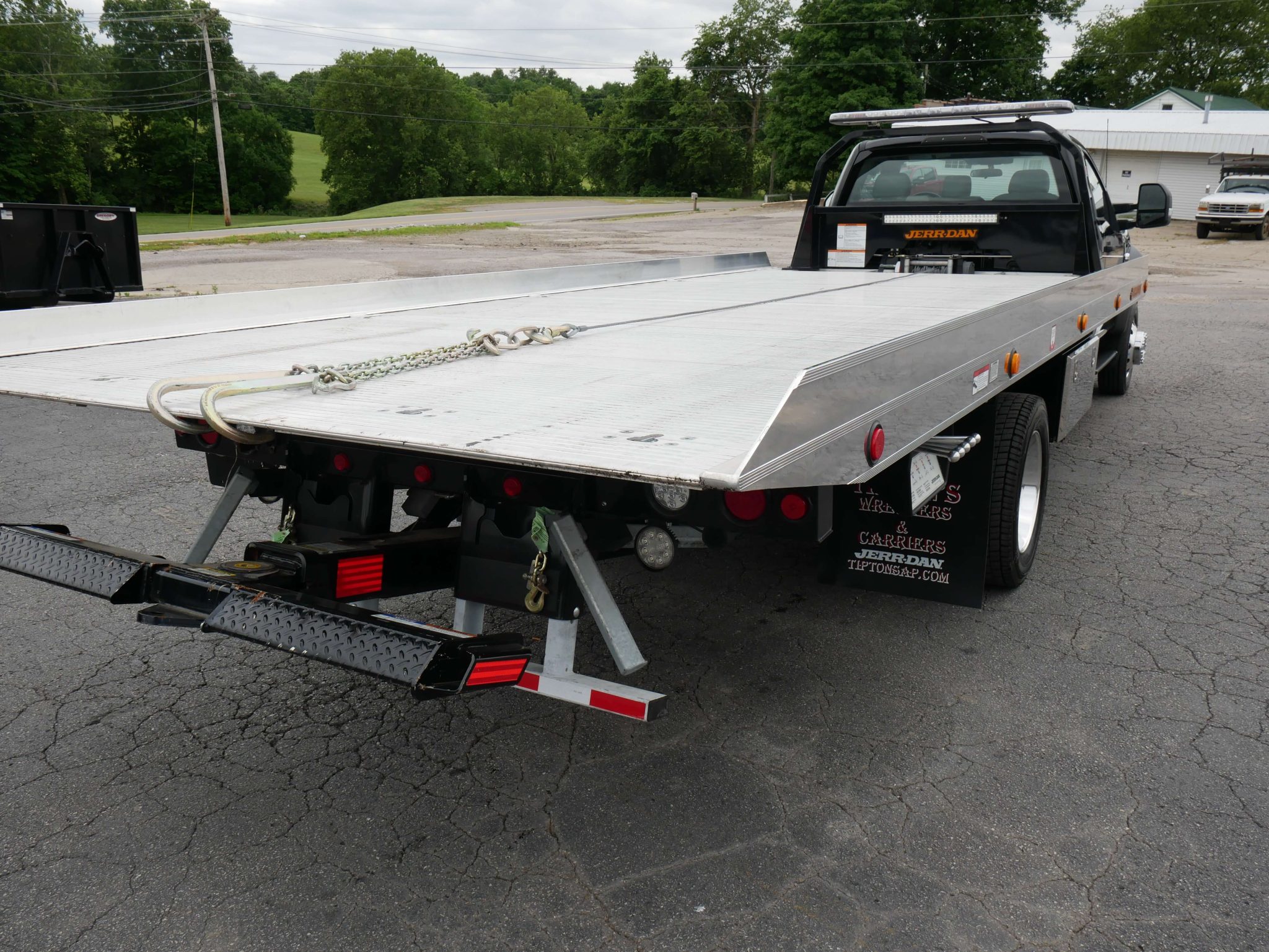 2023 Ford F550 JerrDan Aluminum Bed Rollback Tipton Sales & Parts, Inc