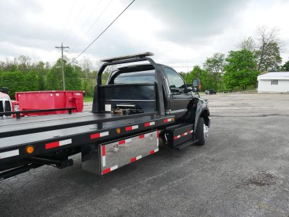 2018 Ford F650 - Steel Rollback - Image 5