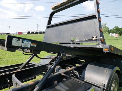 2011 Ford F650 - Jerr-Dan Rollback - Image 13