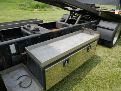 2018 Freightliner M2 106 - Aluminum Bed Rollback - Image 7