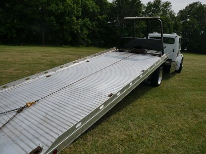 2018 Freightliner M2 106 - Aluminum Bed Rollback - Image 4