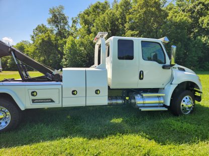 2026 International MV607 - Jerr-Dan MPL-60 Wrecker - Image 13