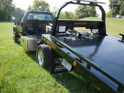 2024 Ford F550 - Diesel - Steel Jerr-Dan Rollback - Image 2