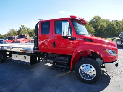 2025 International MV607 - Aluminum Jerr-Dan Rollback - Image 9