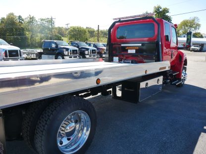 2025 International MV607 - Aluminum Jerr-Dan Rollback - Image 7